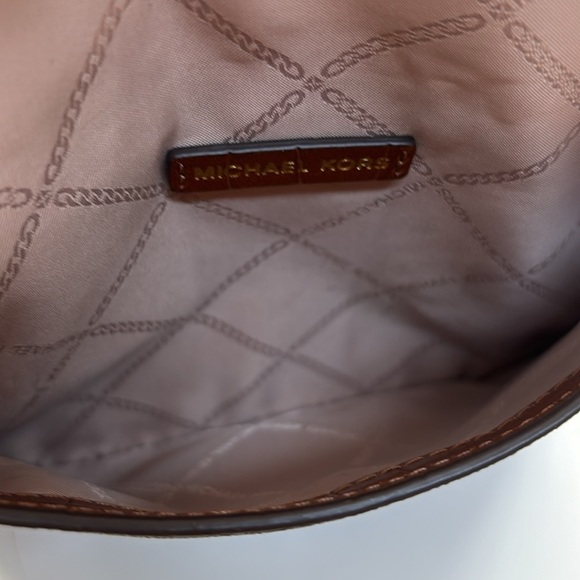 Michael Kors Coated Canvas Logo Clutch - Picture 7 of 8